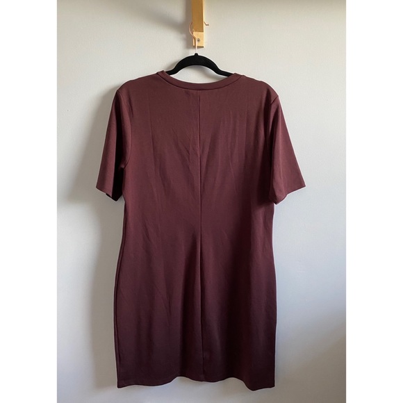 LAST CHANCE - Old Navy T-shirt Shift Dress - Picture 4 of 6